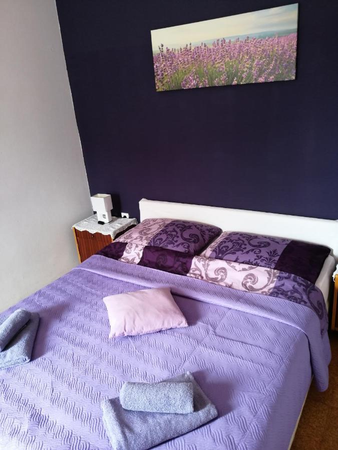 Apartmani Milka Pakoštane Eksteriør billede