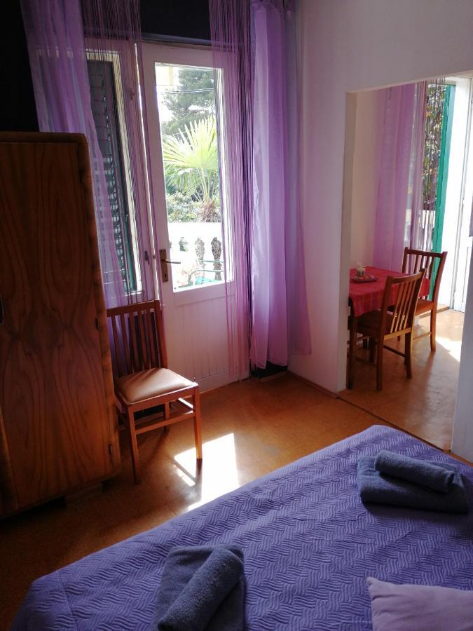 Apartmani Milka Pakoštane Eksteriør billede