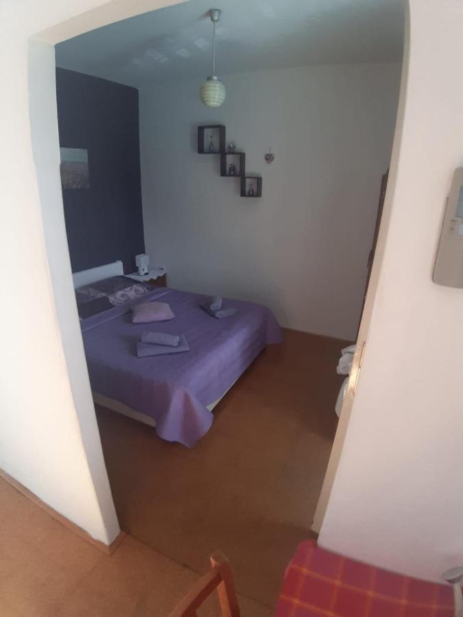Apartmani Milka Pakoštane Eksteriør billede
